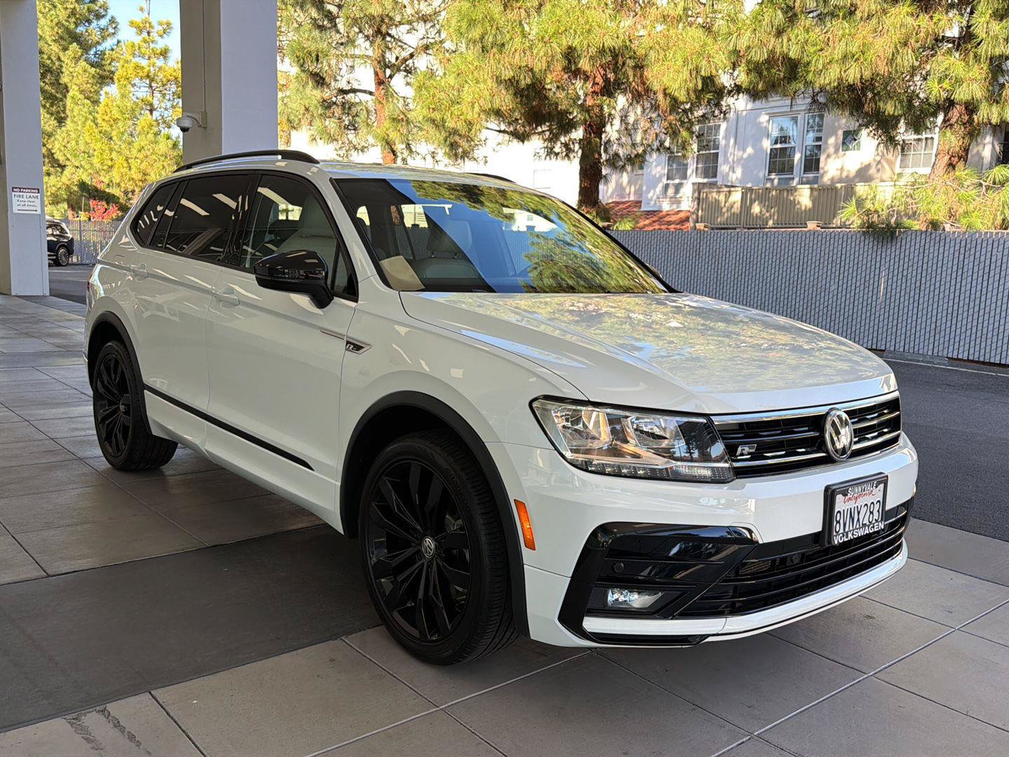 Certified 2021 Volkswagen Tiguan SE R-Line FWD image 7