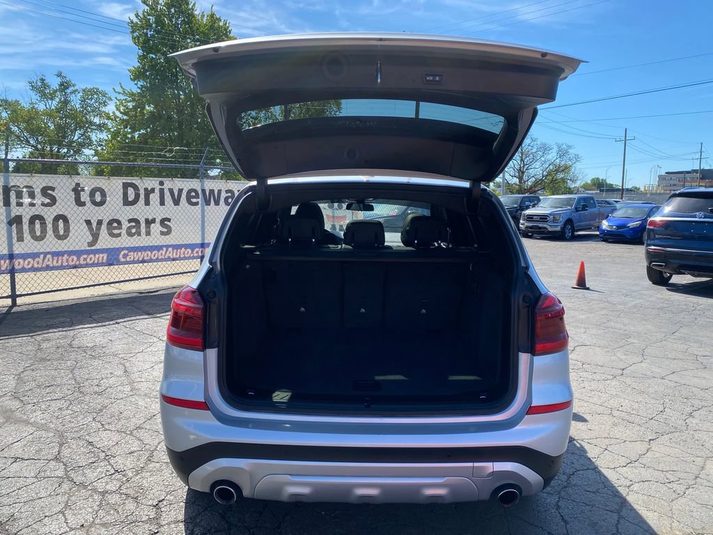 Used 2018 BMW X3 xDrive30i AWD/4WD image 4