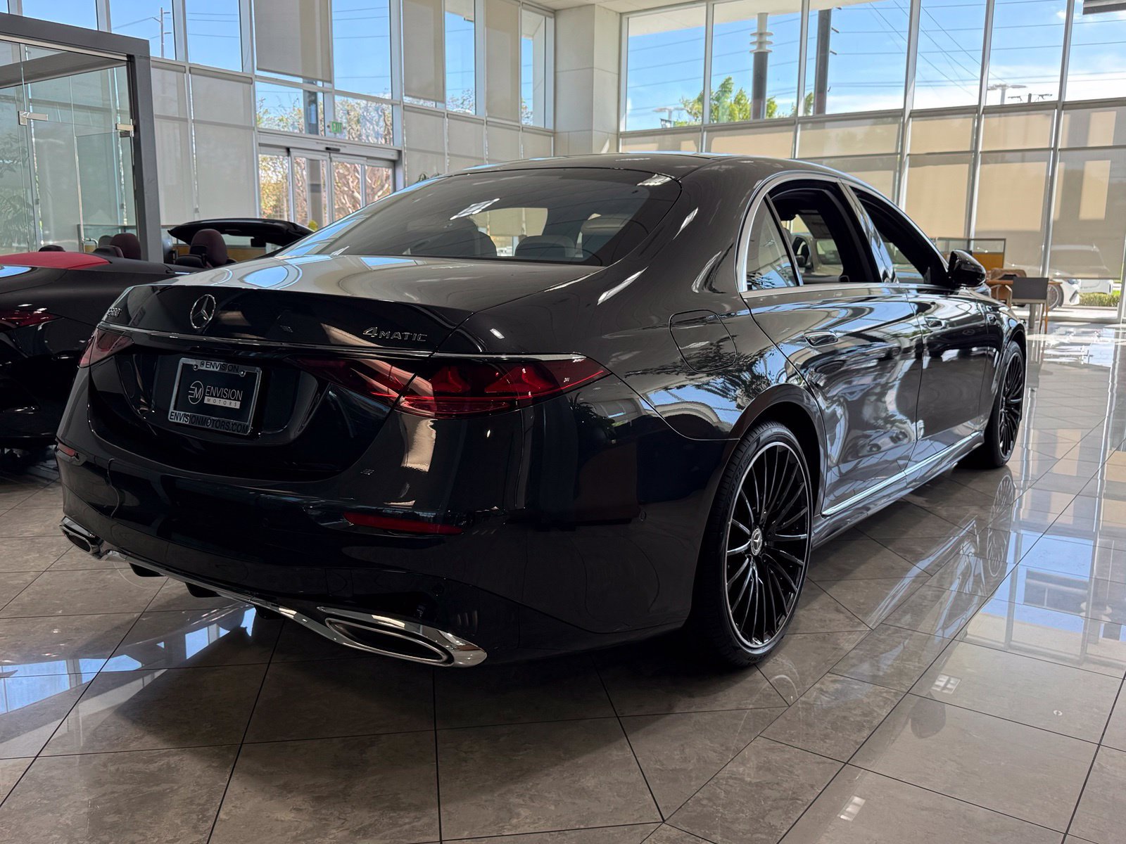New 2027 Mercedes-Benz S 580 4MATIC Sedan image 9