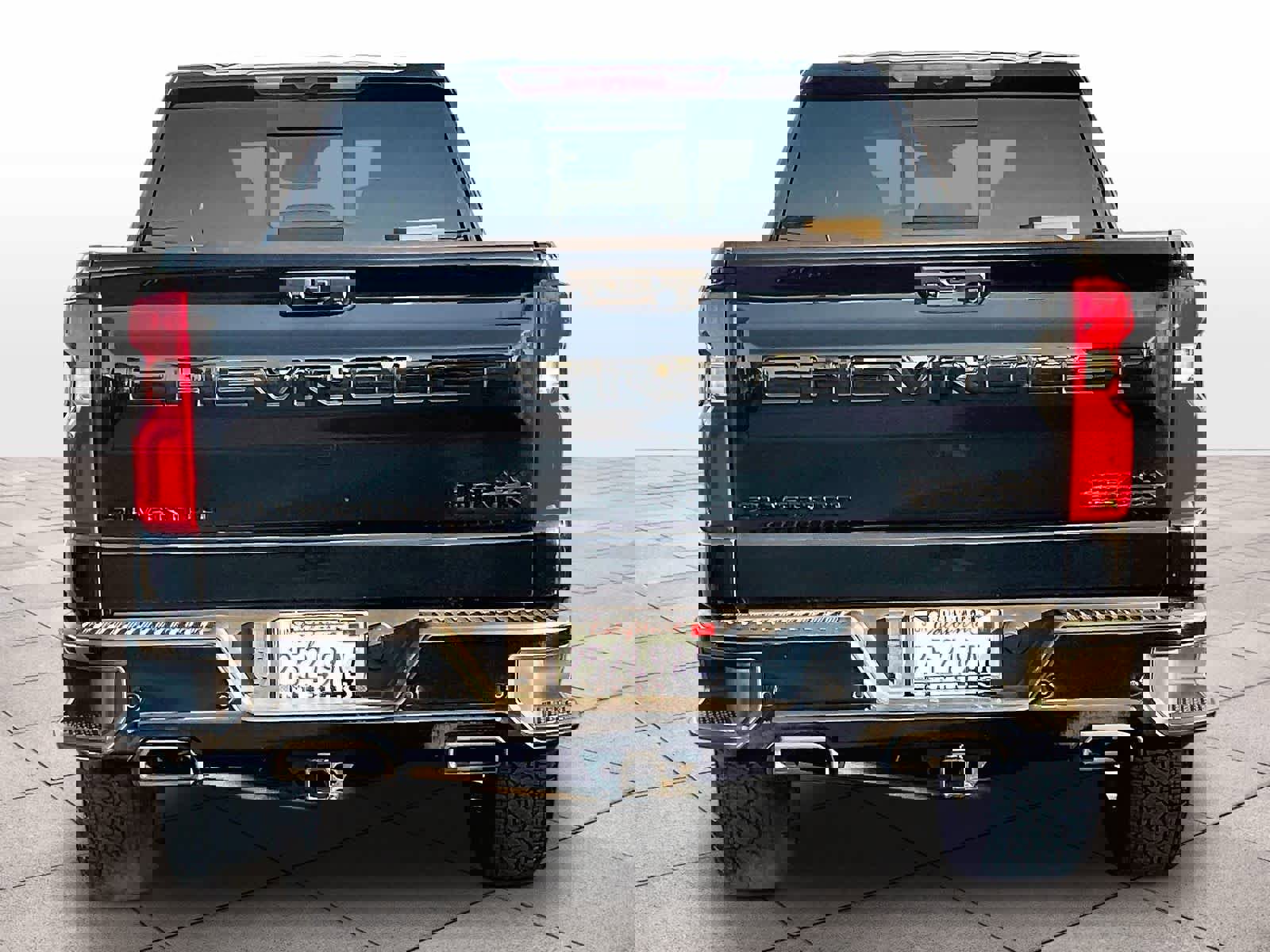 Used 2024 Chevrolet Silverado 1500 High Country w/ Midnight Edition image 7