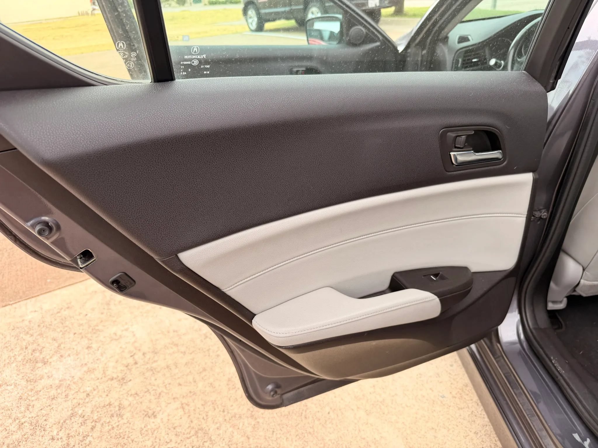 Used 2018 Acura ILX w/ Special Edition Package FWD image 13