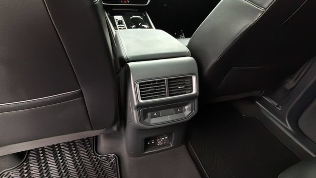 Used 2024 Volkswagen Atlas Cross Sport SEL Premium R-Line AWD/4WD image 21