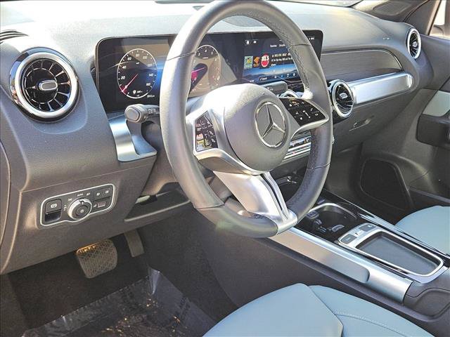 Used 2026 Mercedes-Benz GLB 250 image 10