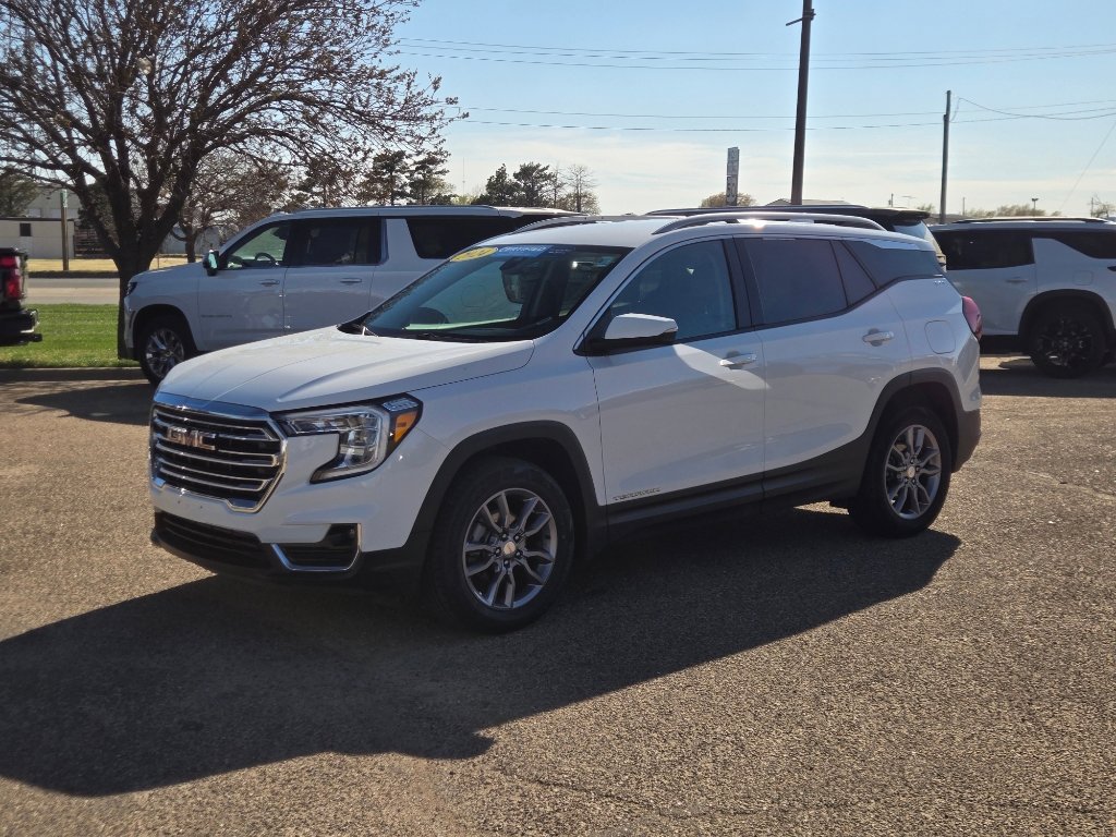 Certified 2024 GMC Terrain SLT image 4