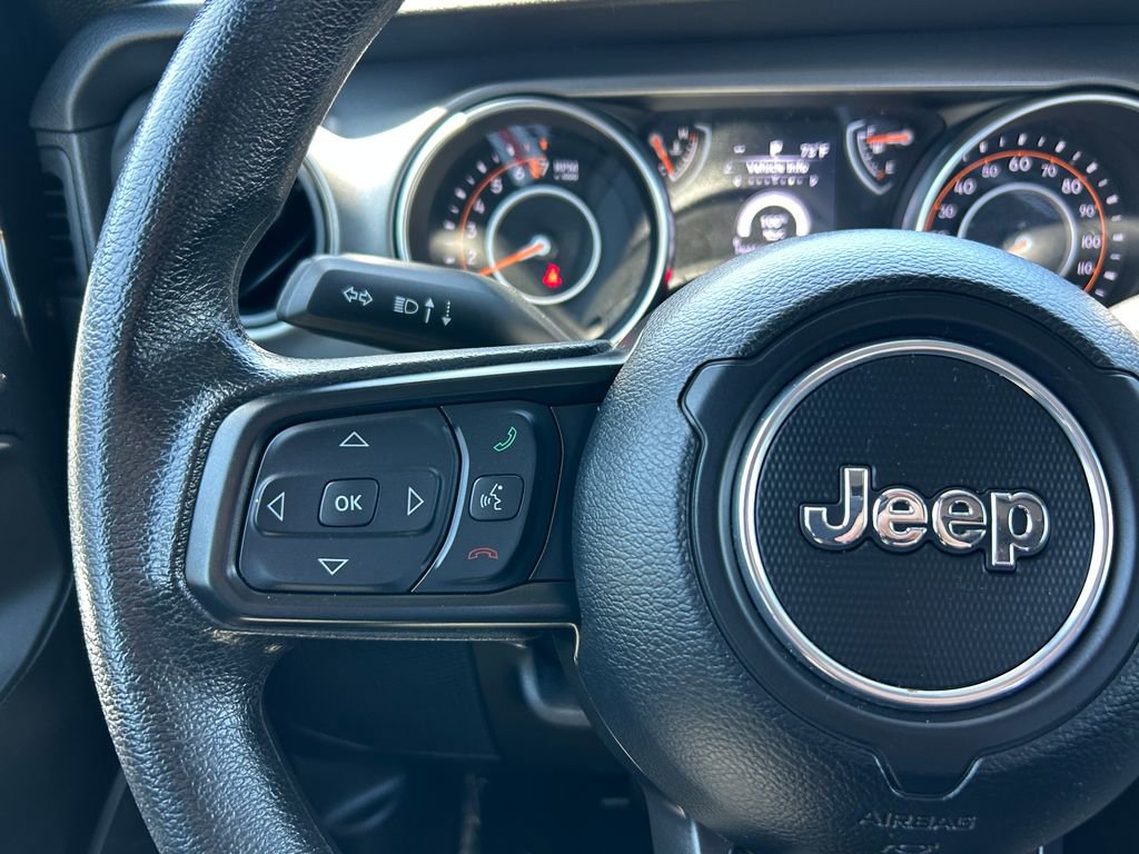 Used 2023 Jeep Gladiator Sport AWD/4WD image 19
