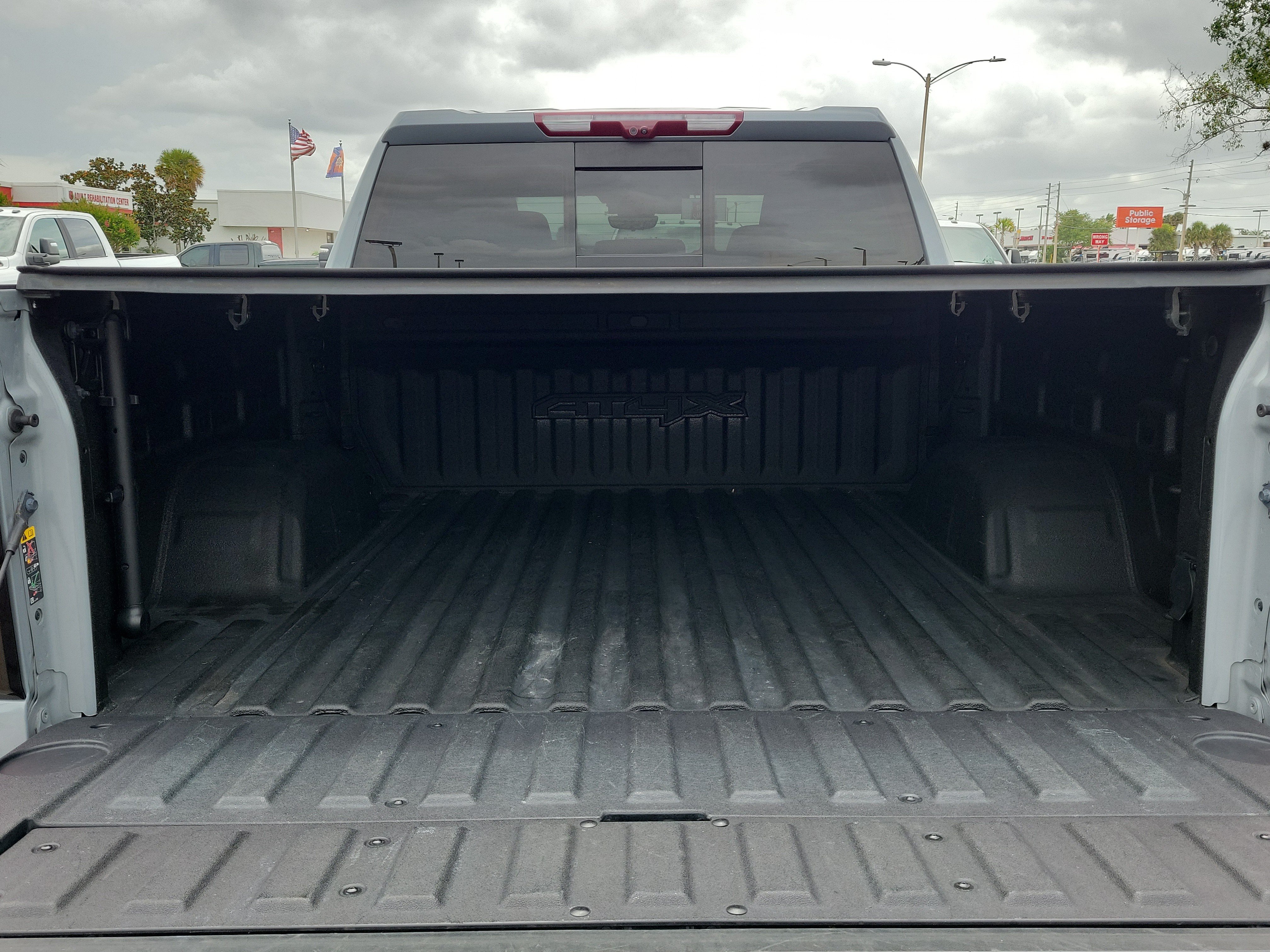 Used 2024 GMC Sierra 1500 AT4X AWD/4WD image 10