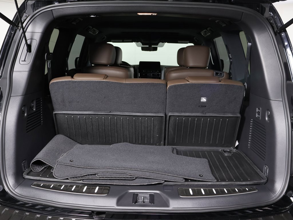 Used 2024 Nissan Armada Platinum w/ Captain's Chairs Package image 19