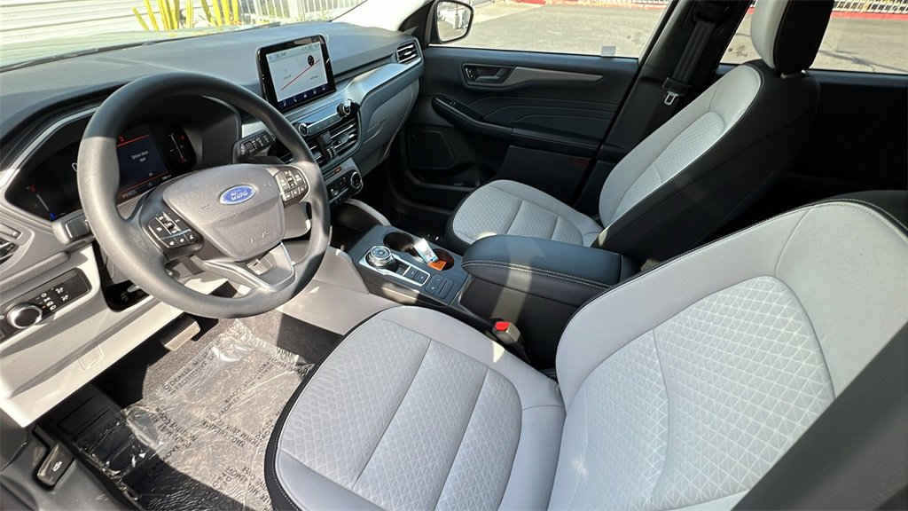 New 2025 Ford Escape Active image 17