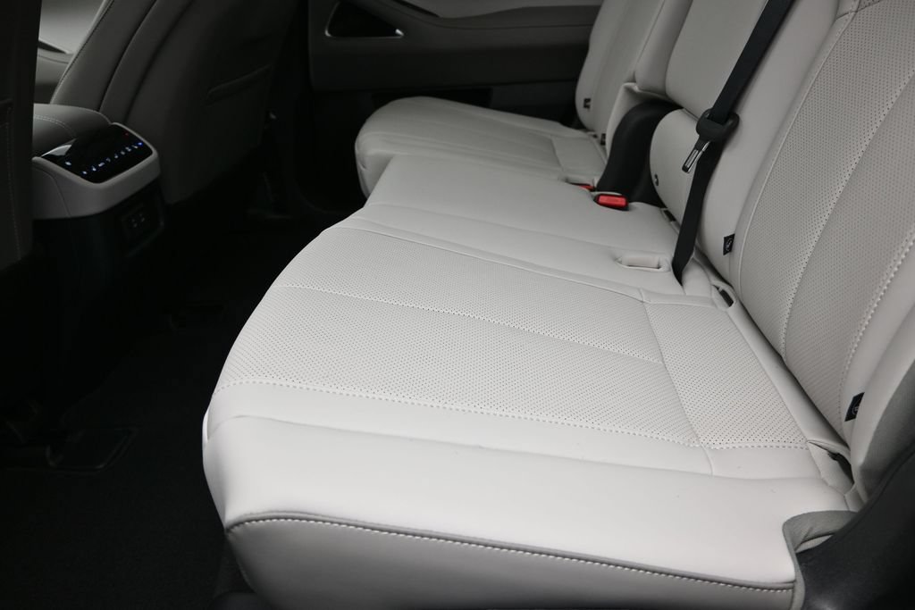 New 2027 INFINITI QX60 Luxe w/ Cargo Package FWD image 16