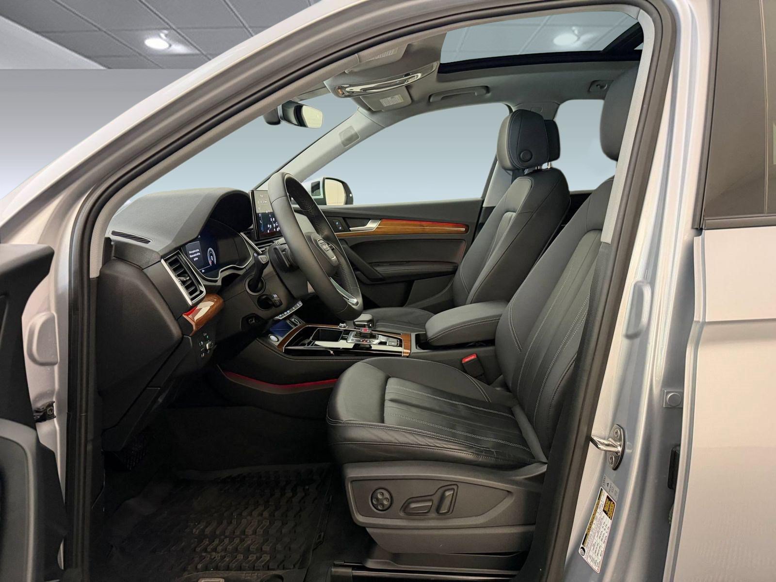 Used 2025 Audi Q5 2.0T Premium Plus AWD/4WD image 5