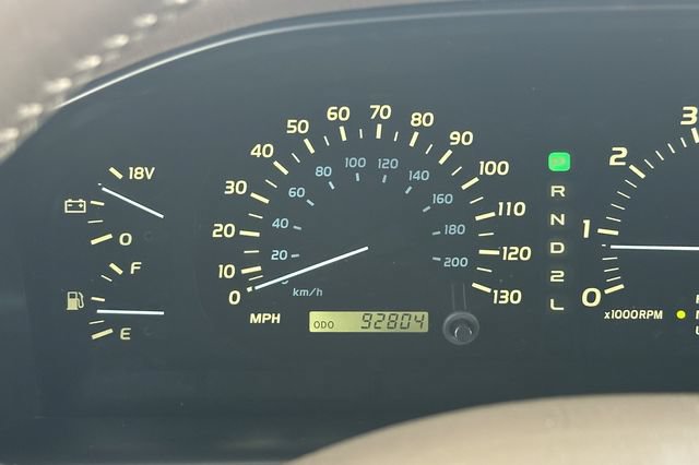 Used 1998 Lexus LX 470 4WD image 25