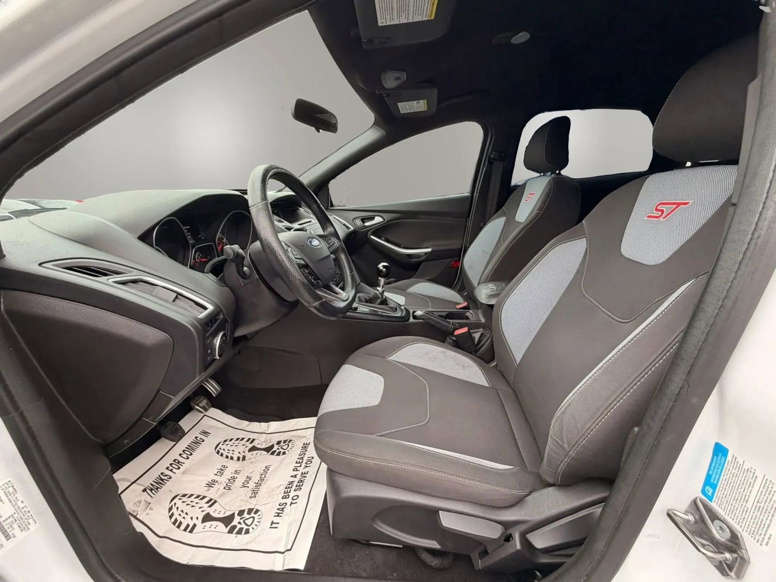 Used 2017 Ford Focus ST FWD image 26