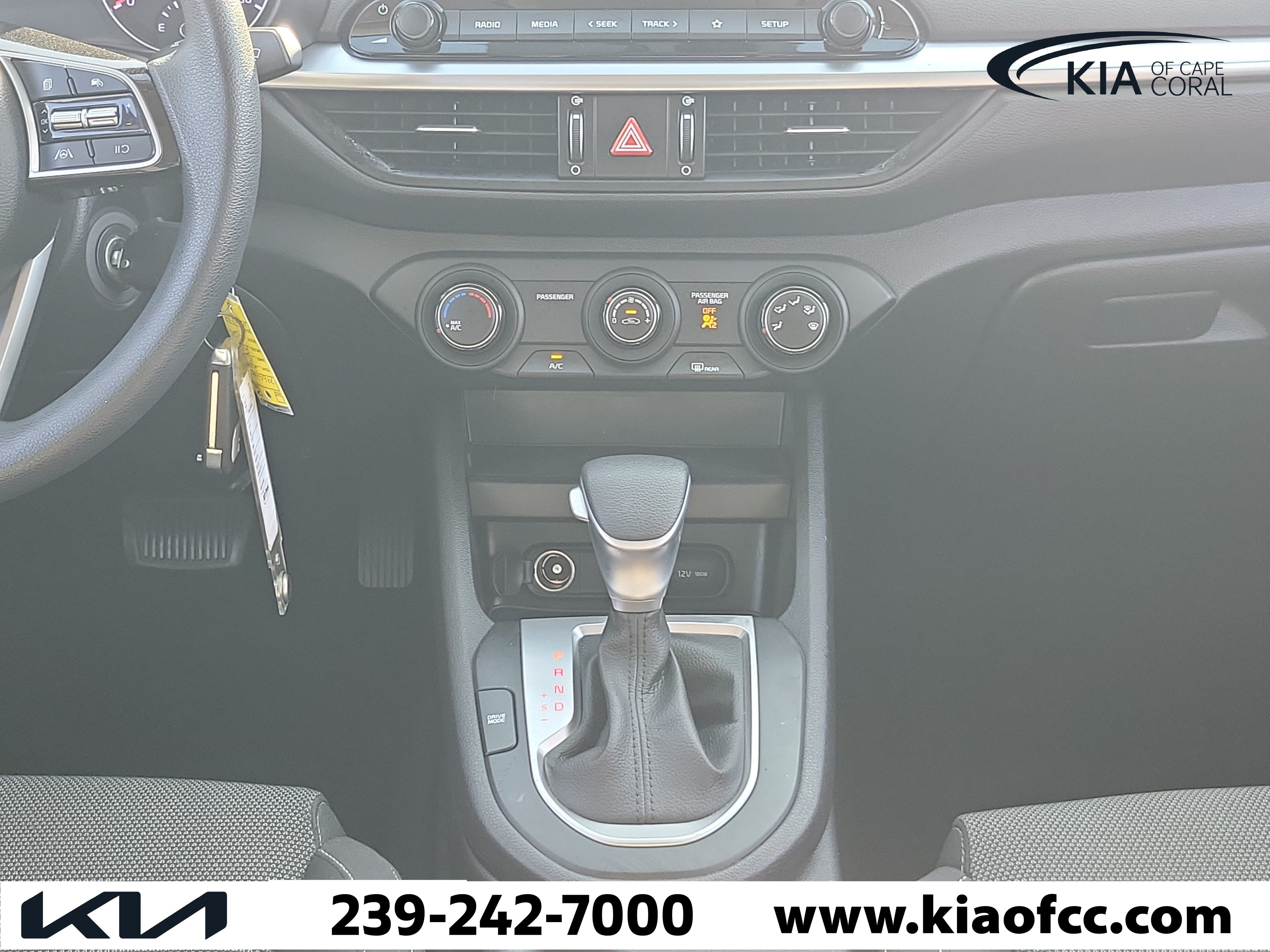 Certified 2022 Kia Forte LXS w/ LXS Technology Package FWD image 18
