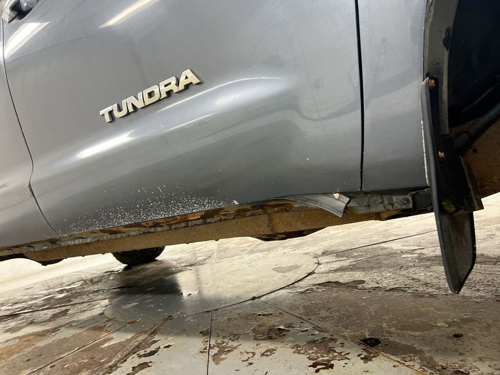 Used 2010 Toyota Tundra Limited AWD/4WD image 34