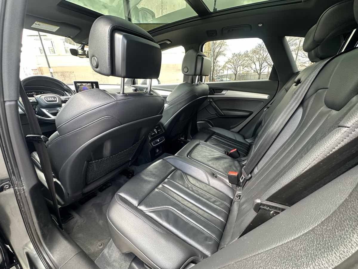 Used 2018 Audi Q5 2.0T Premium Plus AWD/4WD image 38