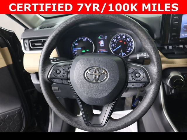 Used 2021 Toyota RAV4 LE image 22