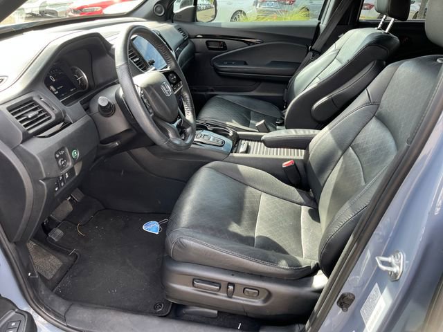 Used 2023 Honda Passport Elite image 2