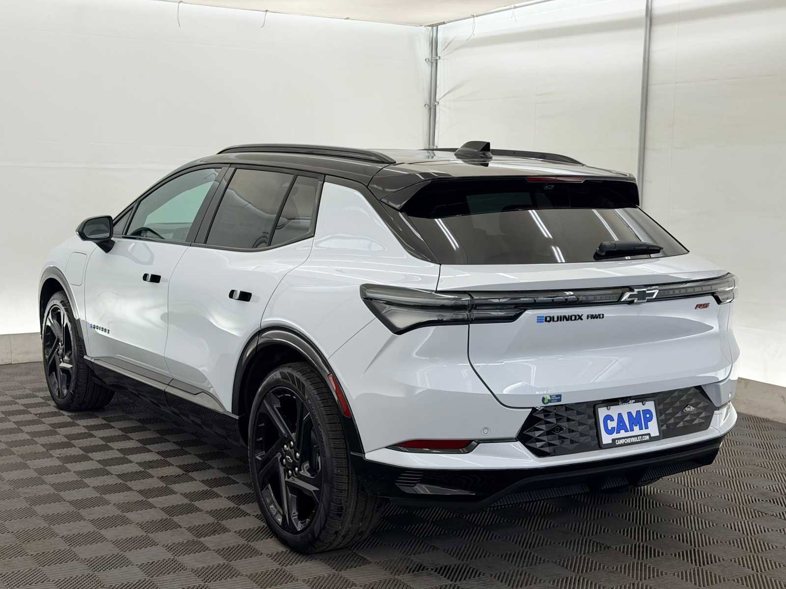 New 2026 Chevrolet Equinox EV RS image 4