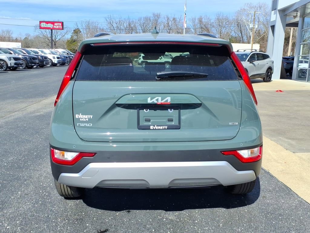 New 2026 Kia Niro EX image 5