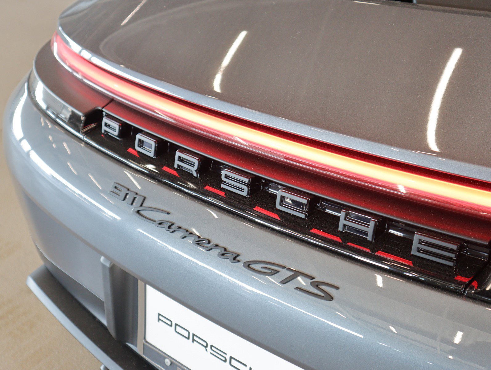 Used 2026 Porsche 911 Carrera 4 GTS image 33