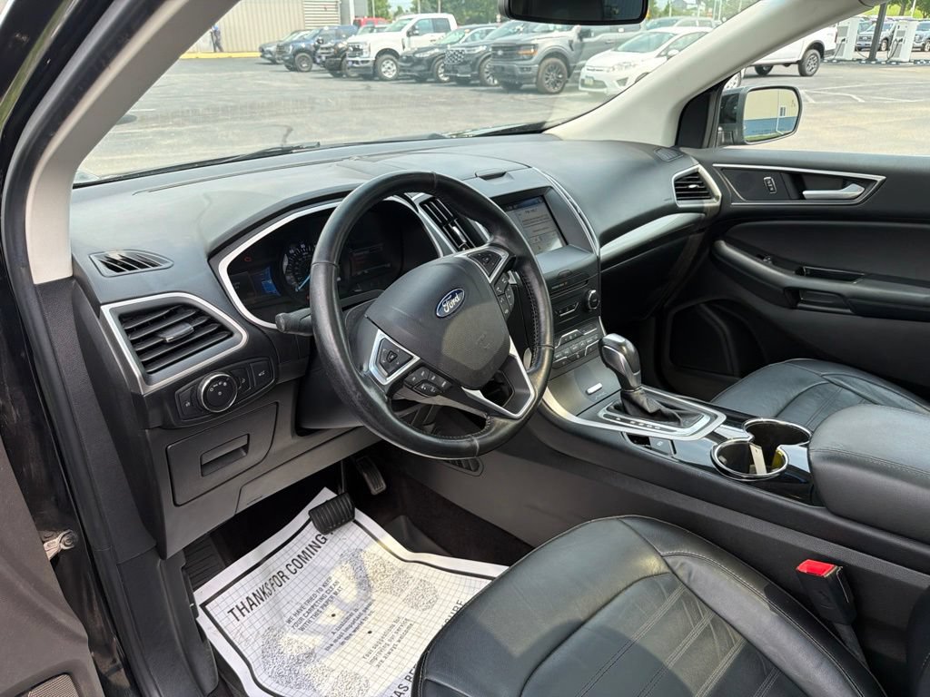 Used 2017 Ford Edge SEL w/ Equipment Group 201A AWD/4WD image 10