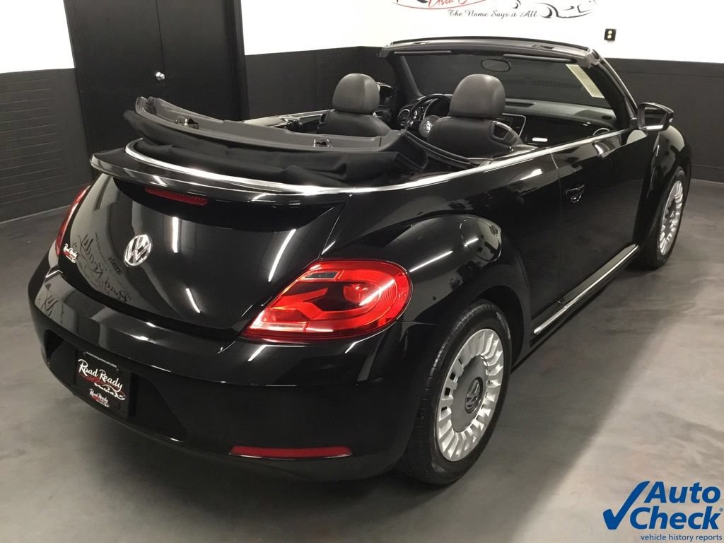 Used 2013 Volkswagen Beetle 2.5 FWD image 11
