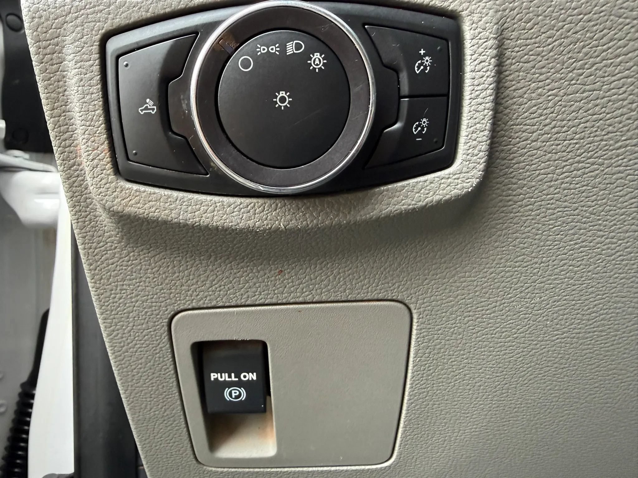 Used 2018 Ford F150 XL w/ Equipment Group 101A Mid AWD/4WD image 31
