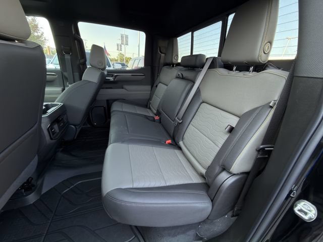 New 2026 Chevrolet Silverado 1500 ZR2 AWD/4WD image 22