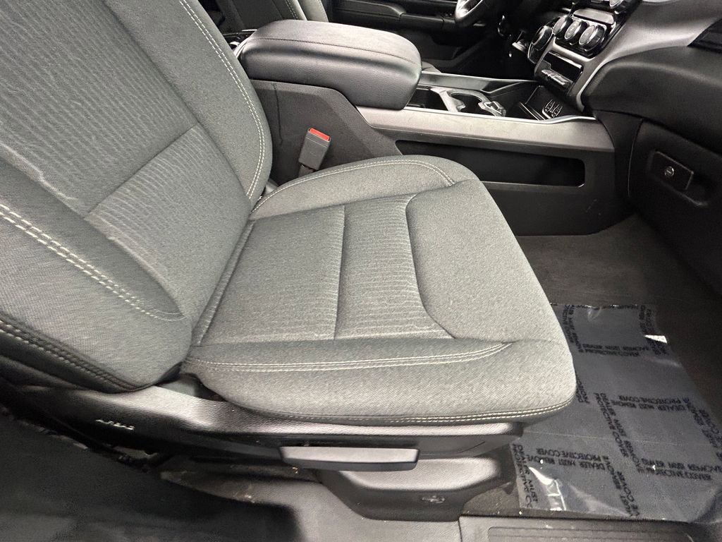 Used 2021 RAM 1500 Big Horn image 34