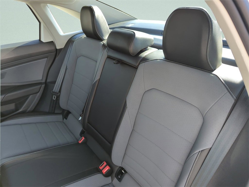 New 2026 Volkswagen Jetta SE image 23