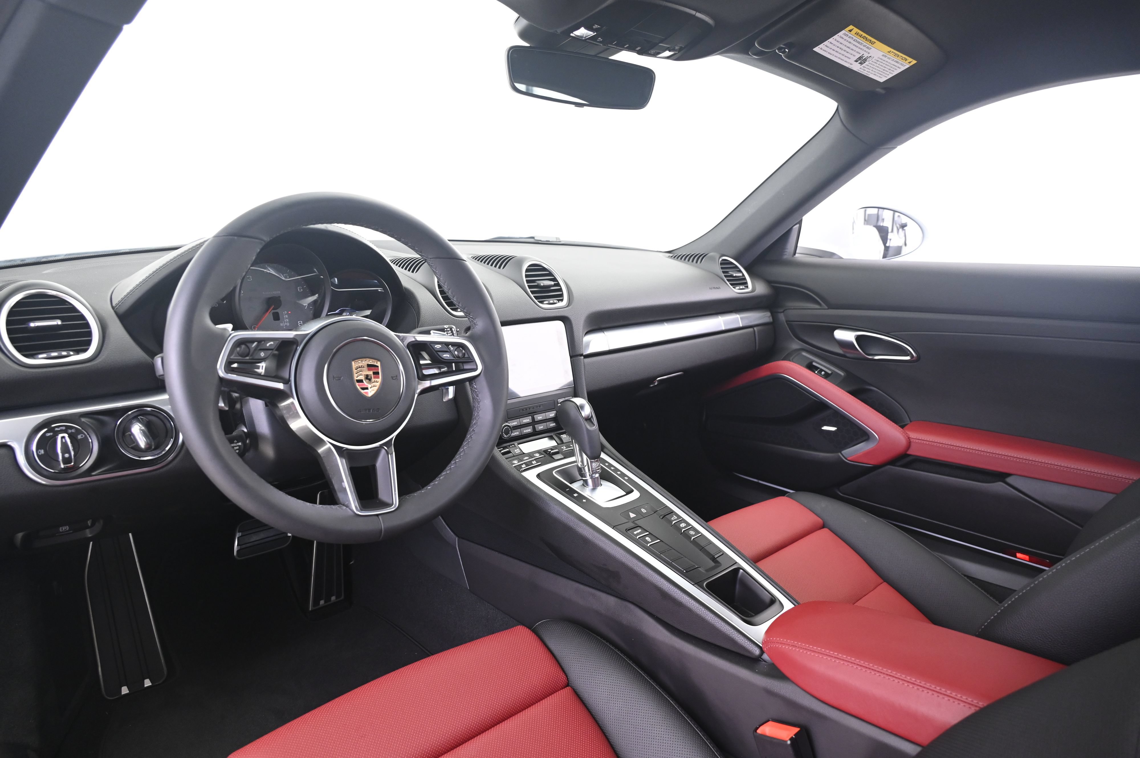 Certified 2024 Porsche 718 Cayman S RWD image 24
