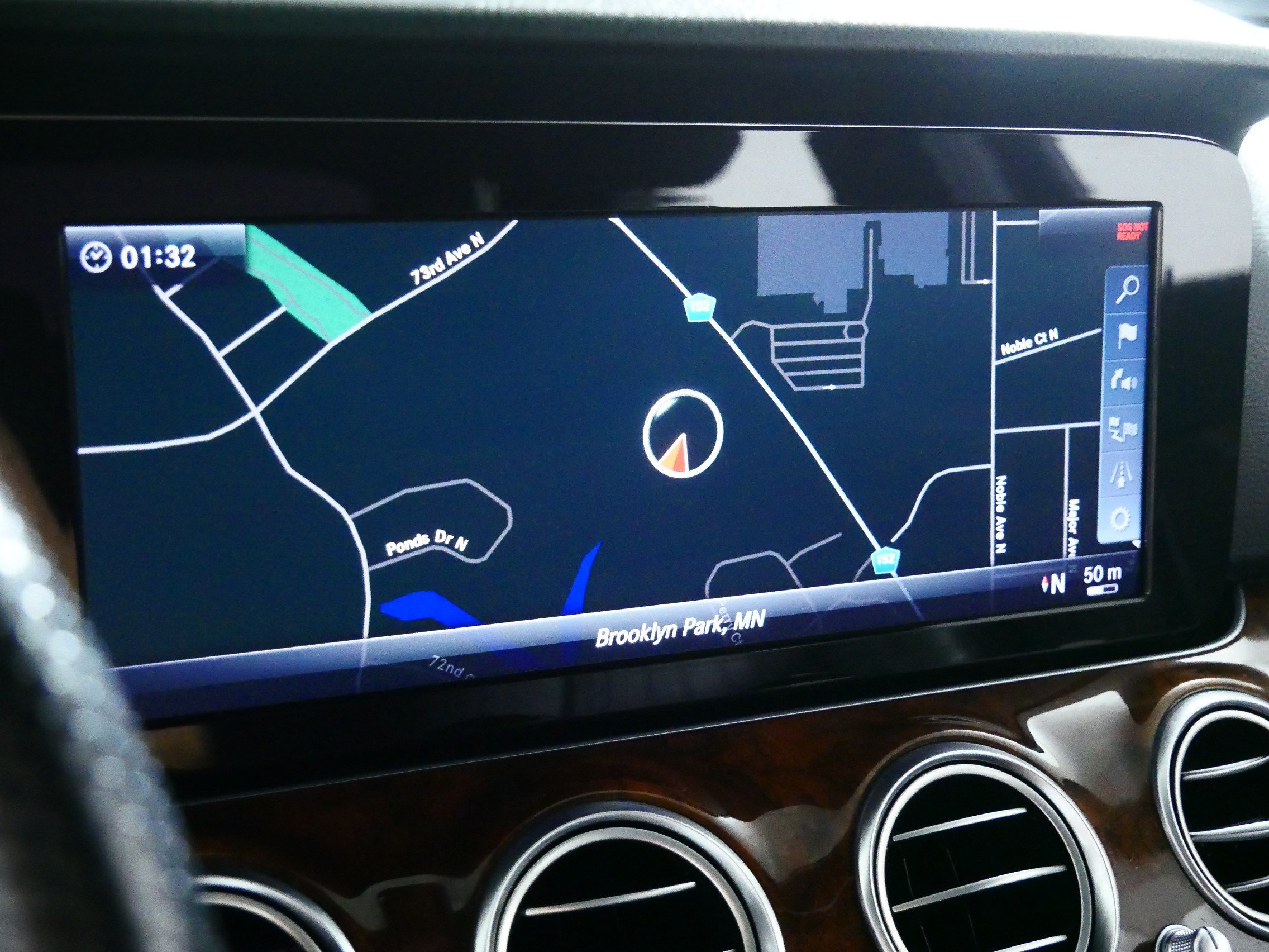 Used 2018 Mercedes-Benz E 300 4MATIC image 30