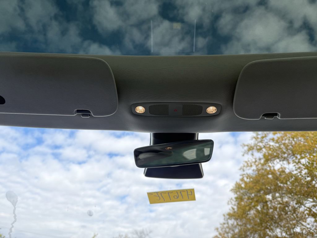 Used 2018 Tesla Model 3 Long Range image 37