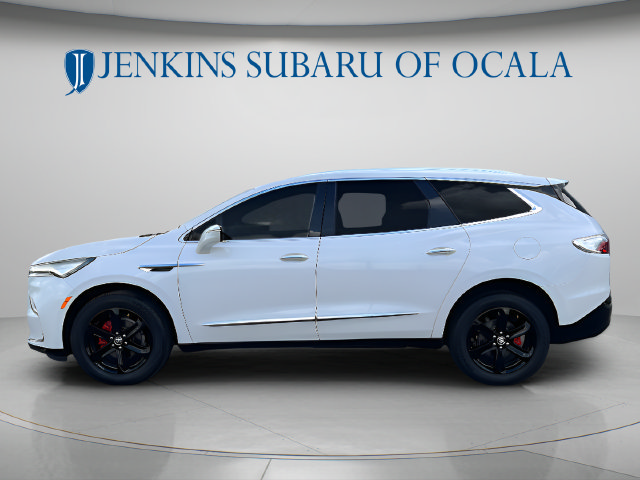 Used 2024 Buick Enclave Essence w/ Experience Buick Package FWD image 6