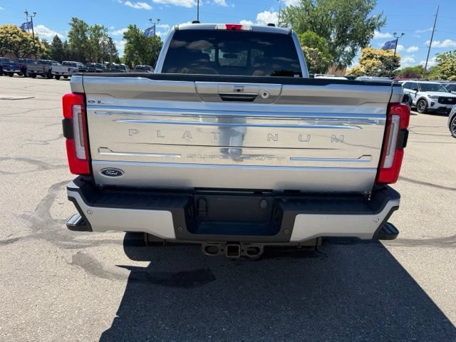Used 2023 Ford F350 Platinum AWD/4WD image 9