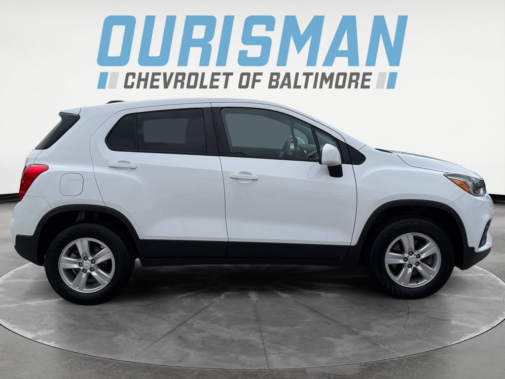 Used 2020 Chevrolet Trax LS w/ Tint and Cruise Package AWD/4WD image 7