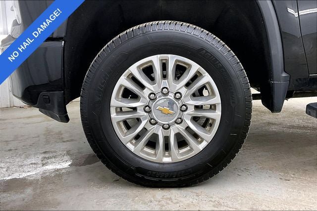 Used 2022 Chevrolet Silverado 3500 High Country AWD/4WD image 10
