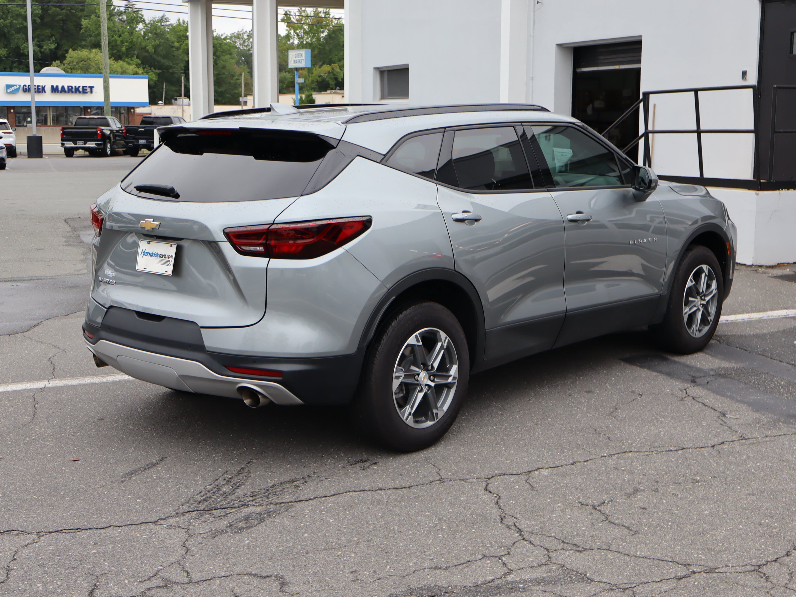 Used 2025 Chevrolet Blazer LT w/ Convenience Package FWD image 21