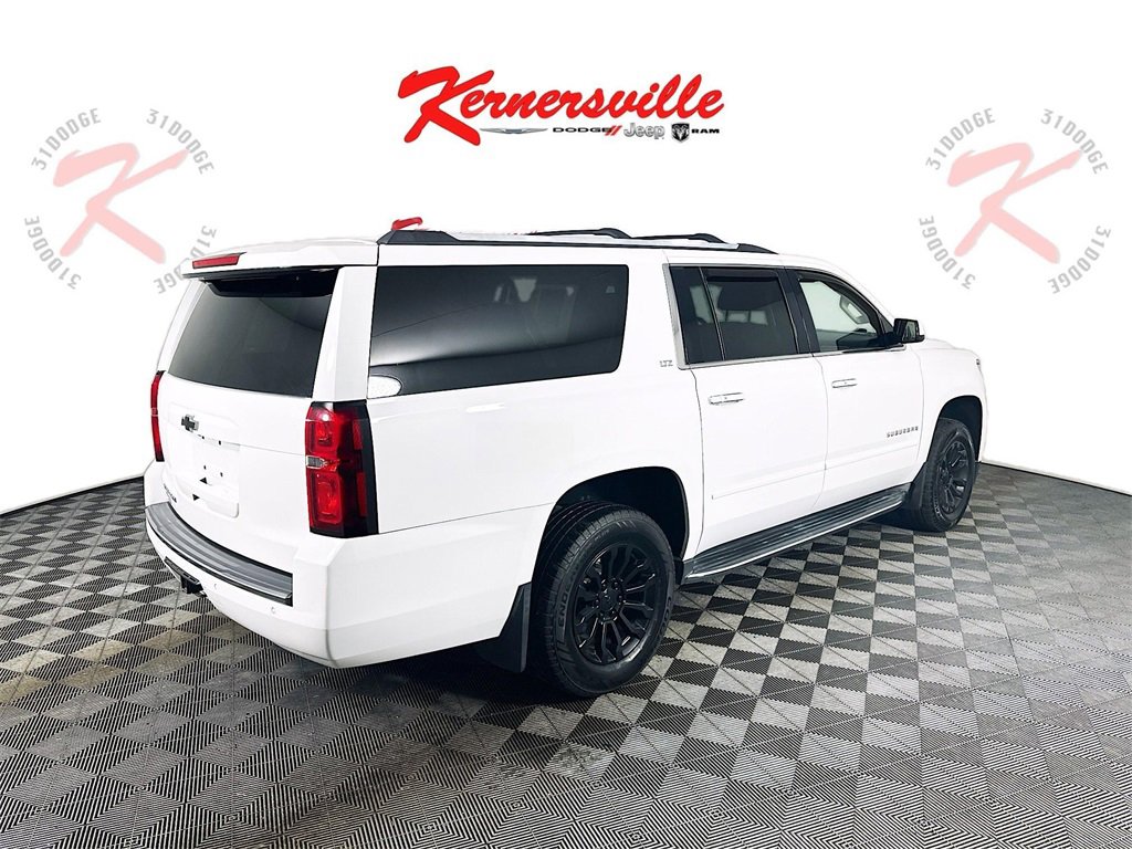 Used 2016 Chevrolet Suburban LTZ image 7
