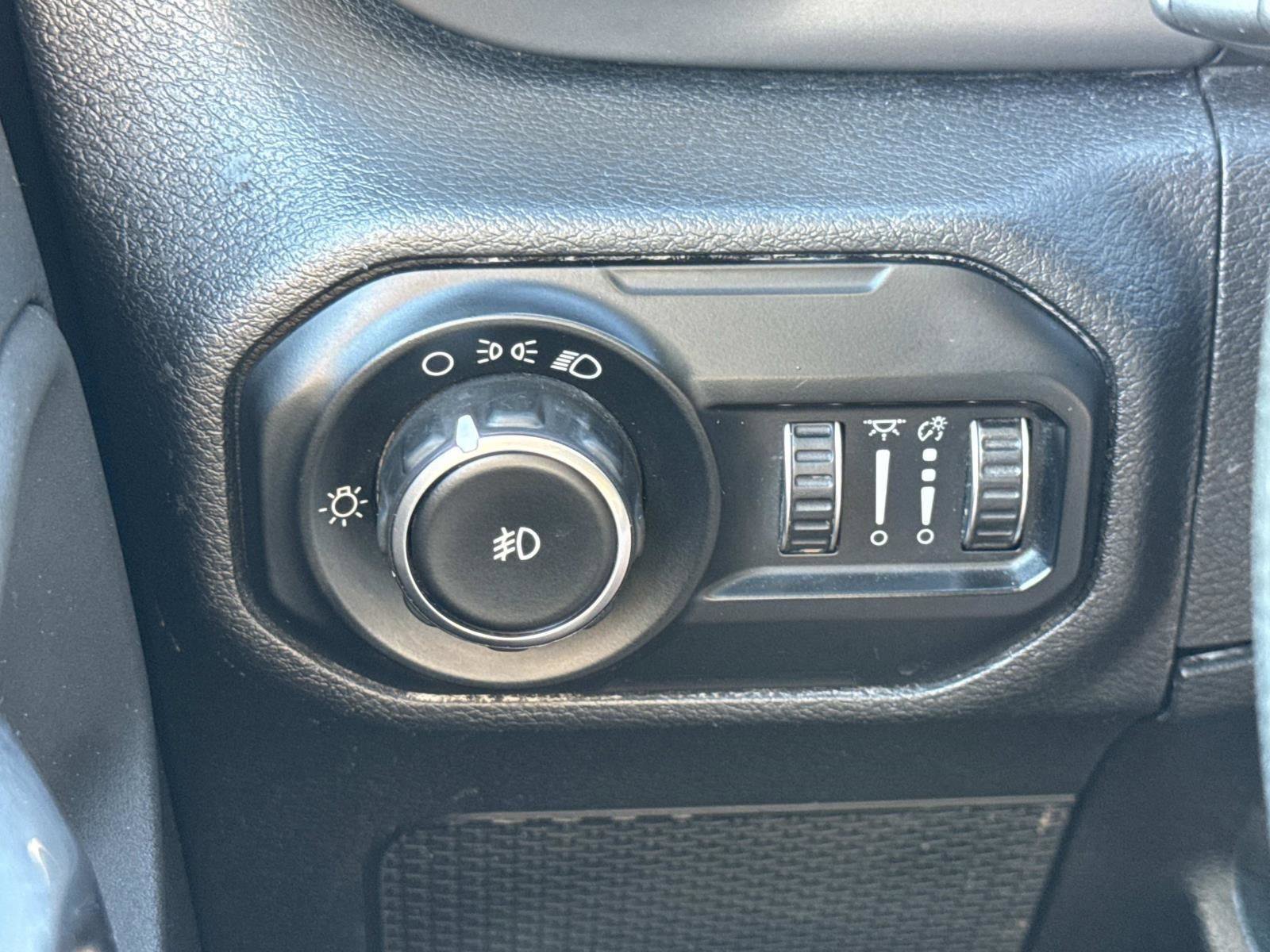 Used 2021 Jeep Wrangler Unlimited Sport image 13