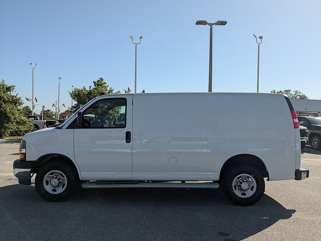 Certified 2024 Chevrolet Express 2500 w/ Driver Convenience Package RWD image 6