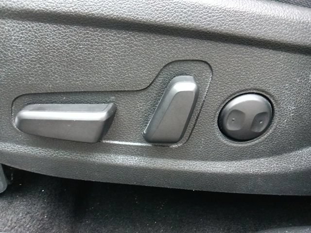 Used 2023 Hyundai Santa Fe SEL FWD image 16