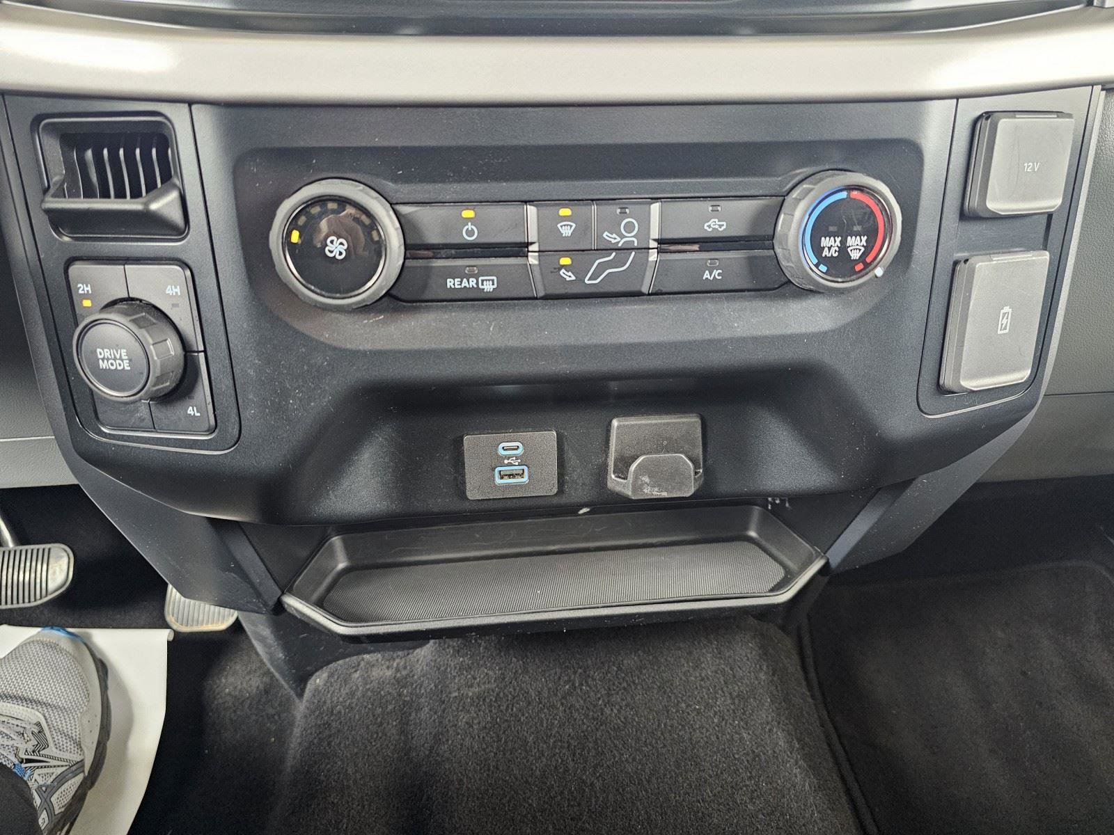 Used 2023 Ford F150 XLT image 26