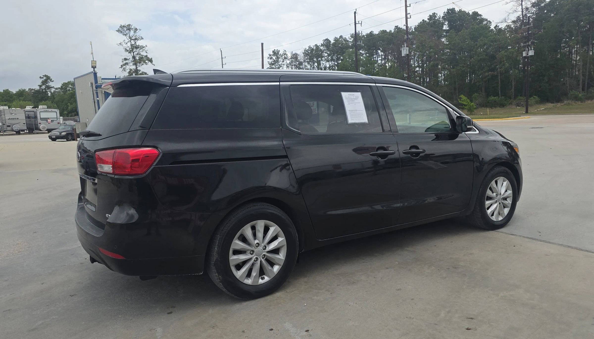 Used 2017 Kia Sedona EX image 18