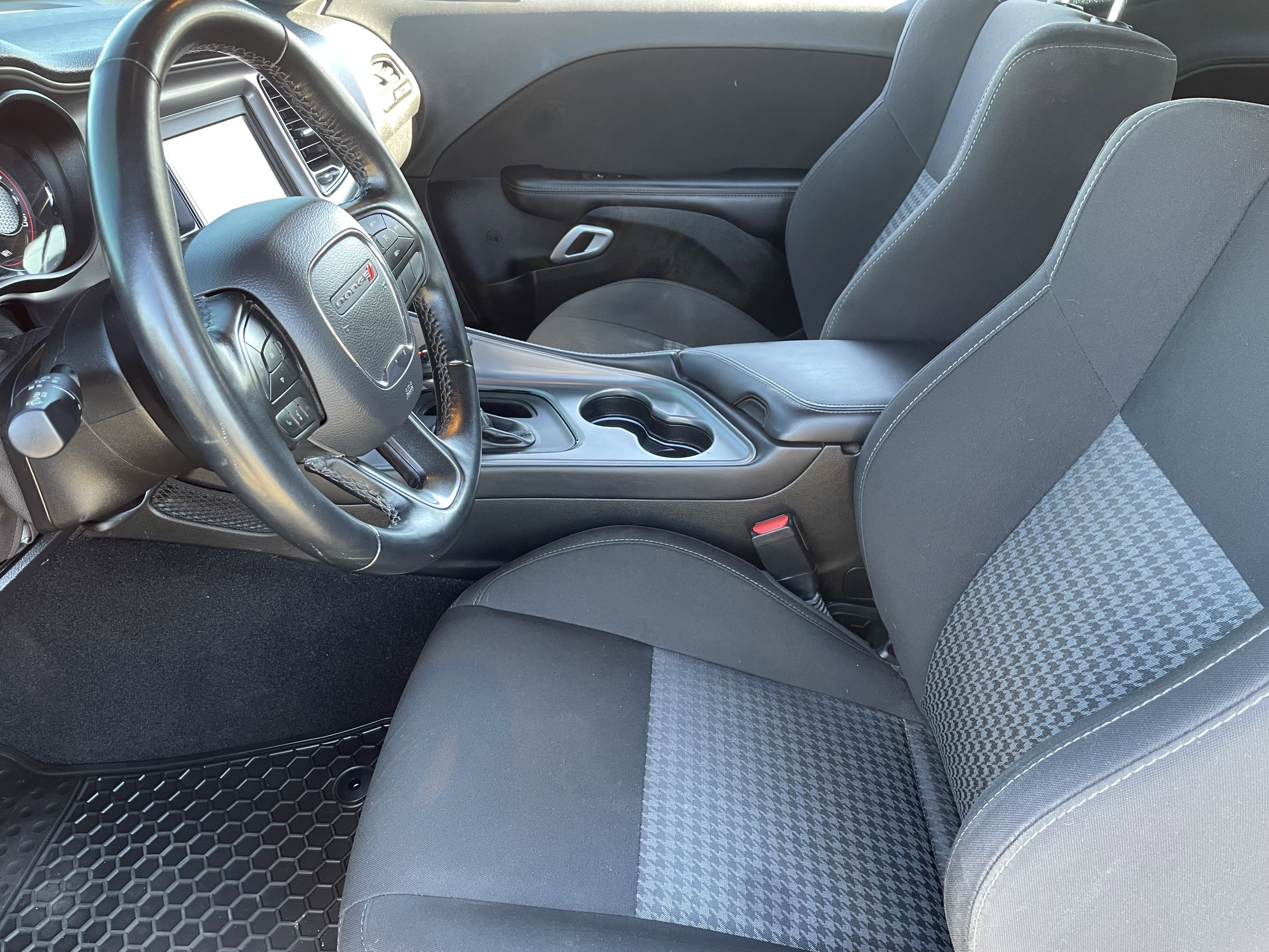 Certified 2023 Dodge Challenger GT w/ Blacktop Package image 15