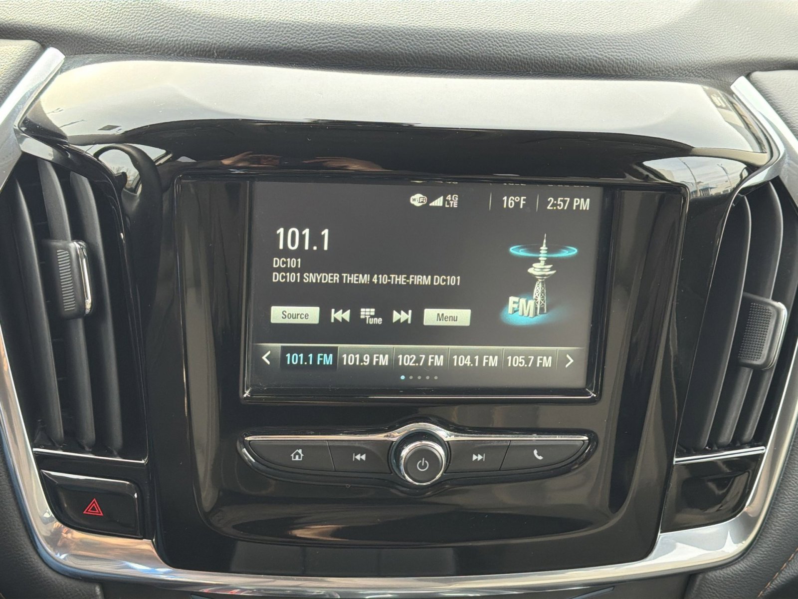 Used 2019 Chevrolet Traverse LS image 18