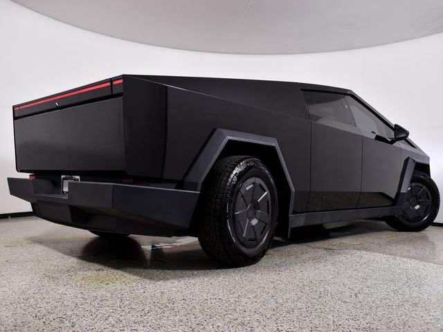 Used 2024 Tesla Cybertruck AWD Crew Cab image 11