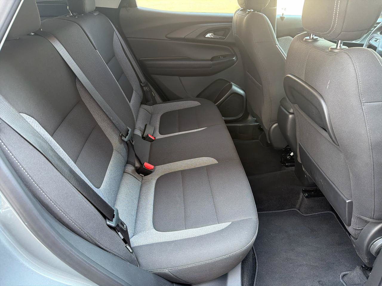 Used 2025 Chevrolet TrailBlazer LT AWD/4WD image 18