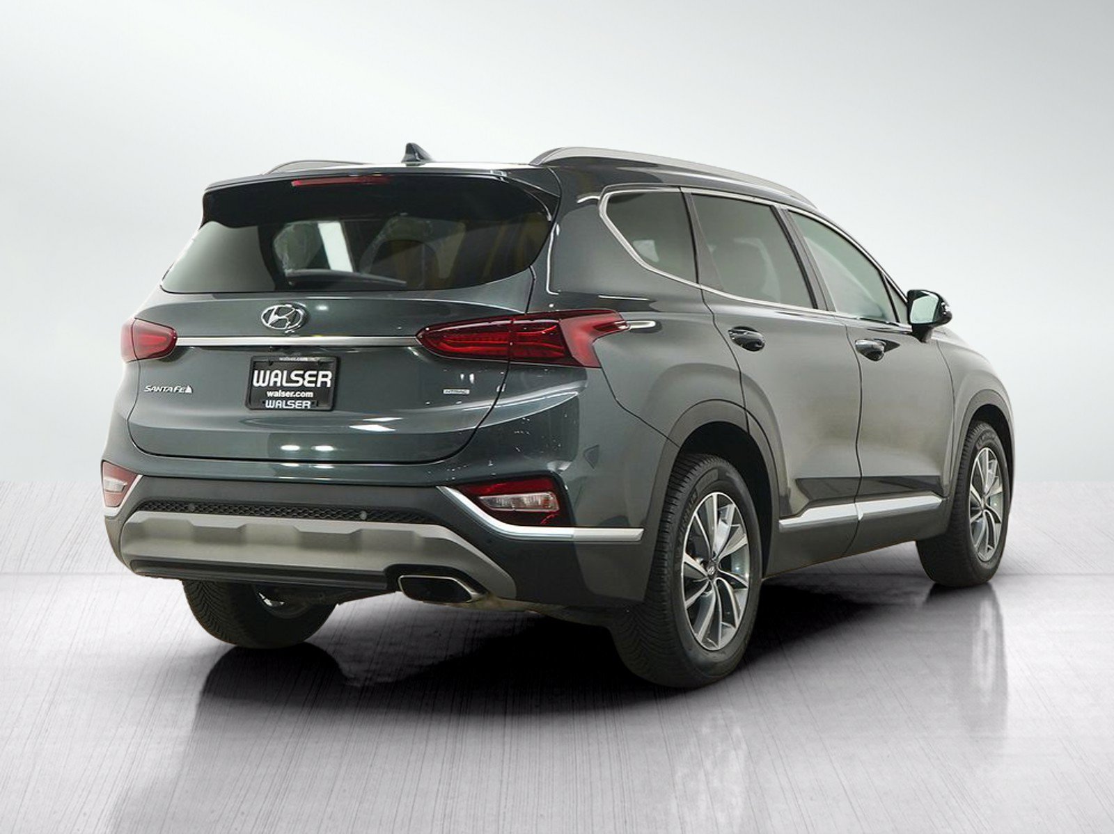 Used 2019 Hyundai Santa Fe Limited AWD/4WD image 5