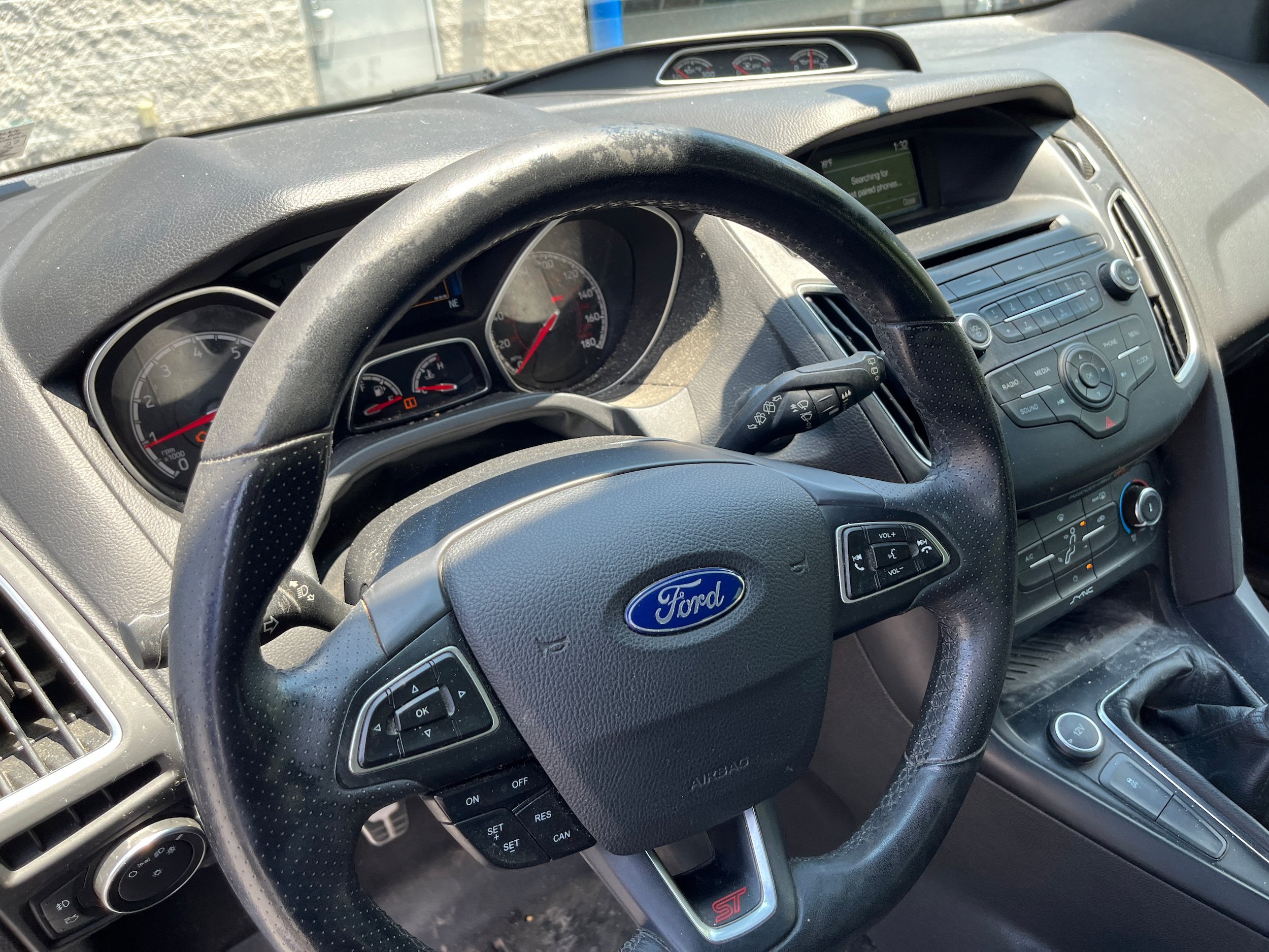Used 2017 Ford Focus ST FWD image 8